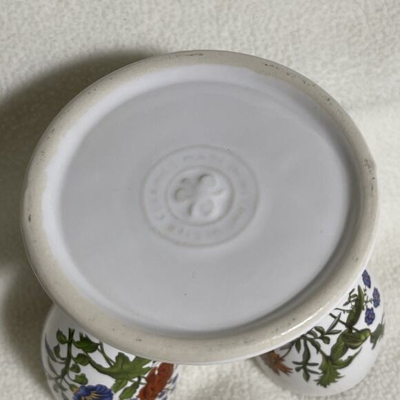 Ireland Two Holder Egg Cup, Multicolor Flowers - Picture 7 of 10